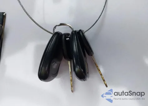 2005 Chevrolet Silverado 1500 Lt из США, поврежденный, VIN 2GCEK13T051388998